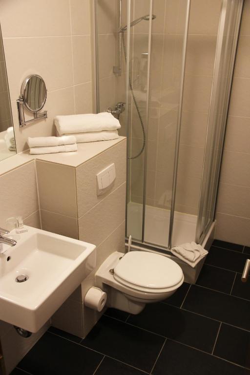 Hotel Koeniger Pliening Dış mekan fotoğraf