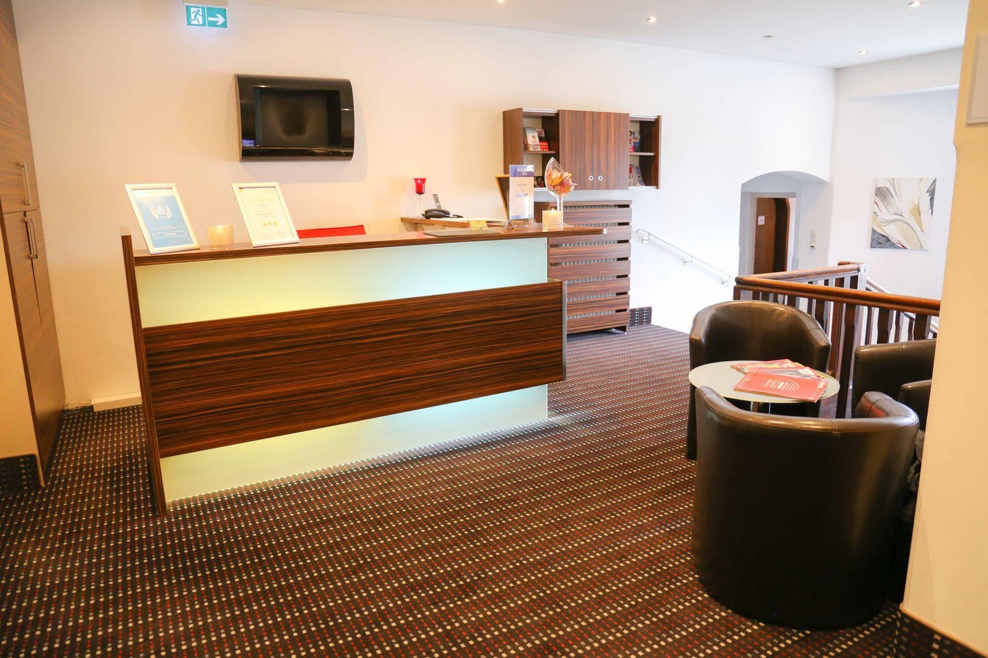 Hotel Koeniger Pliening Dış mekan fotoğraf