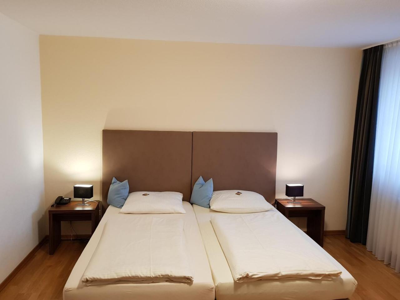Hotel Koeniger Pliening Dış mekan fotoğraf