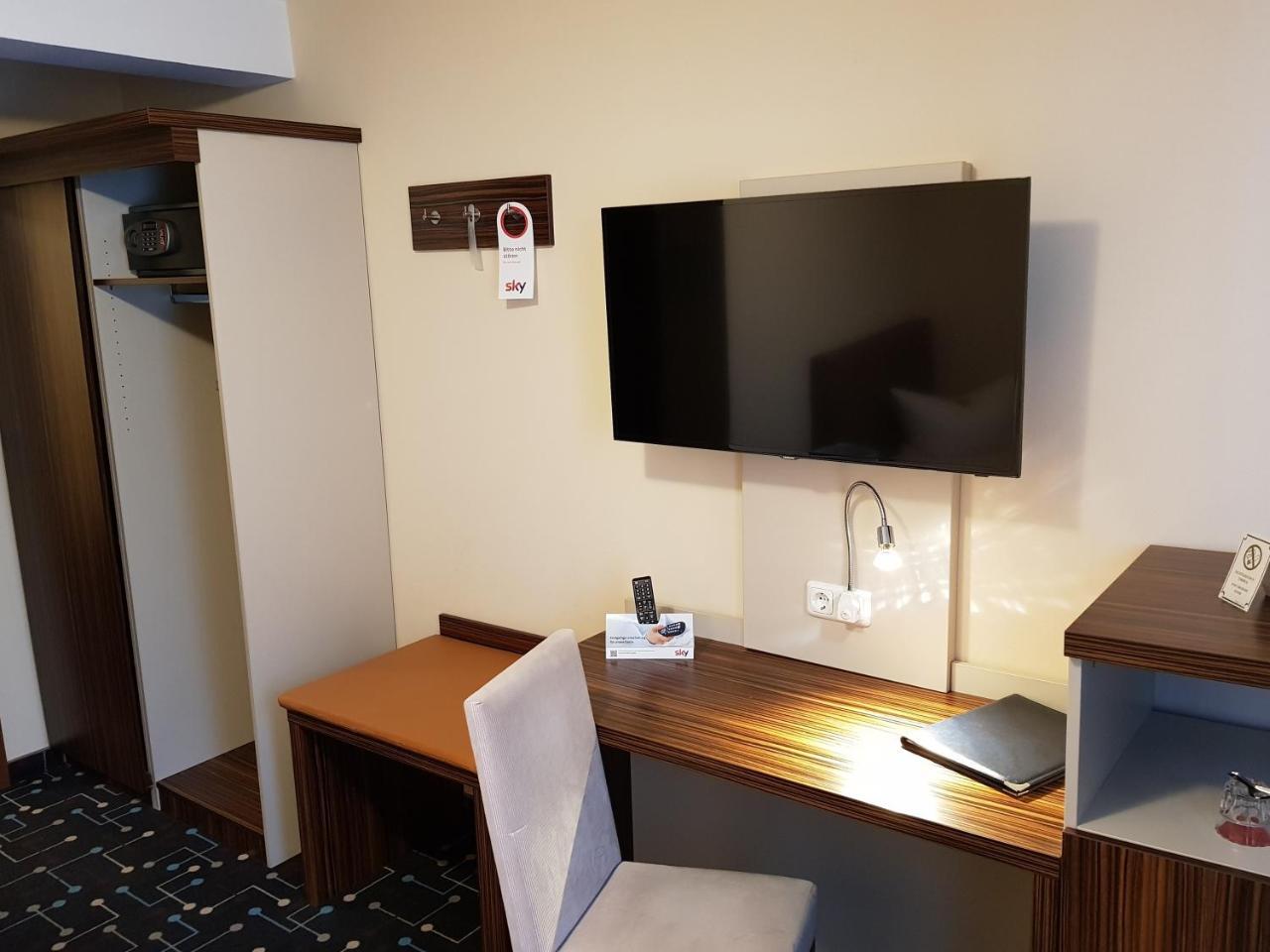 Hotel Koeniger Pliening Dış mekan fotoğraf